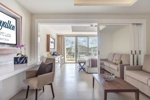 Diamond Club Luxury Family Suite Ocean View